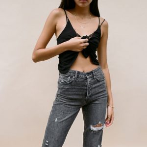 BDG High-Waisted Slim Straight Jean – Washed Black